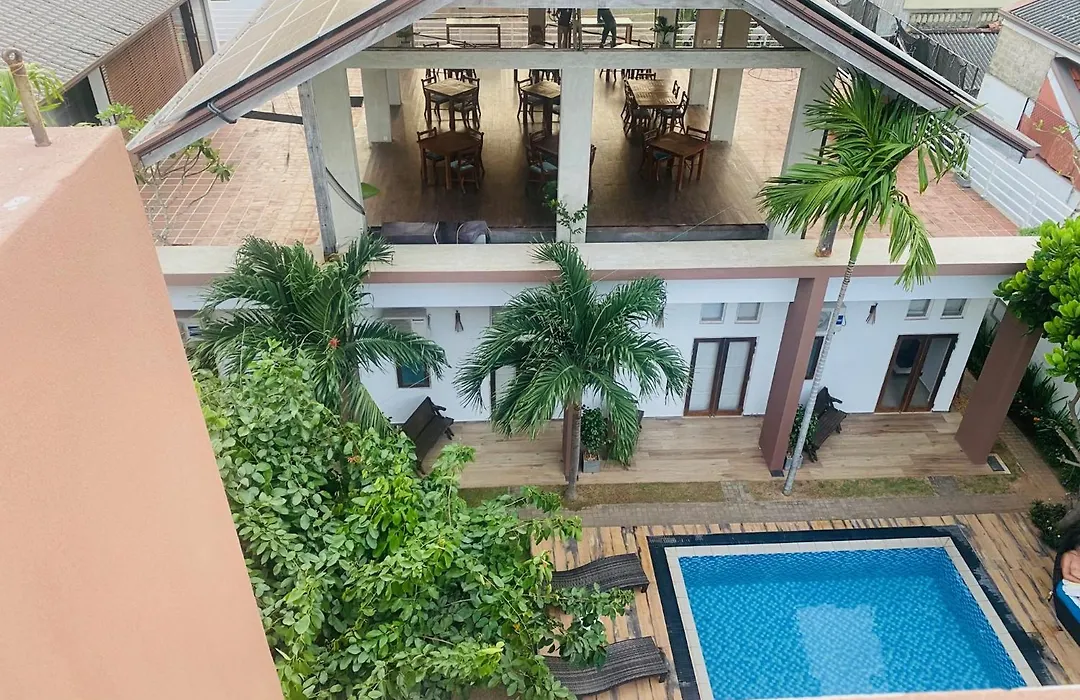 Hotel Cloud 9 Negombo-1