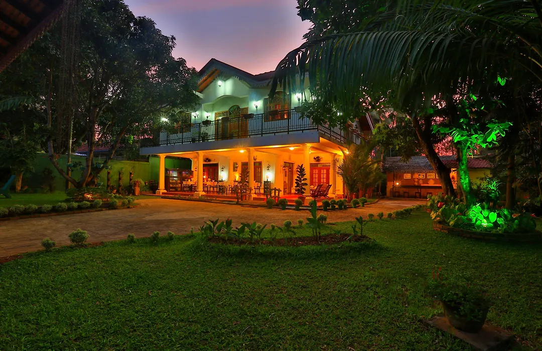 Emel Boutique Hotel-1